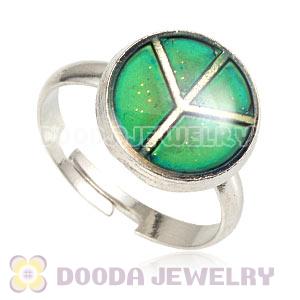 Mix Size Unisex Silver Plated Change Color Finger Ring With Peace Design