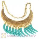 Vintage Style Retro Crescent Chunky Choker Bib Necklace With Plastic Chile