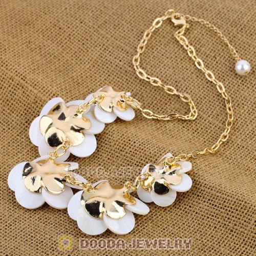 Luxury Pearl And Shell Flower Brand Necklace Wholesale