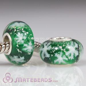 Environmentally friendly snowflake glass beads